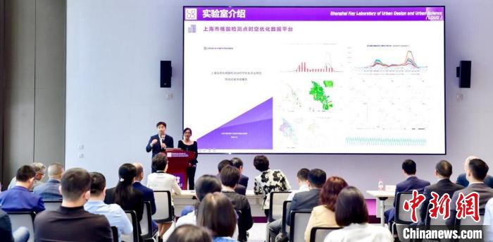 高校、政府與醫(yī)院攜手培養(yǎng)城市科學(xué)、數(shù)字化領(lǐng)域復(fù)合型人才