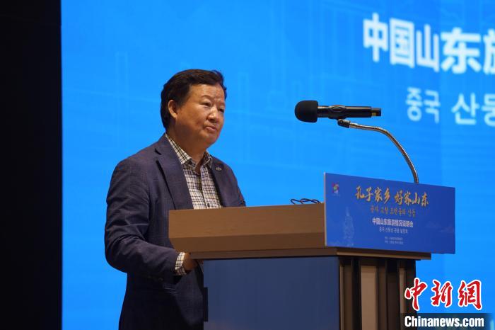韓國一般旅游業(yè)協(xié)會副會長白承弻致辭?！⑿?攝