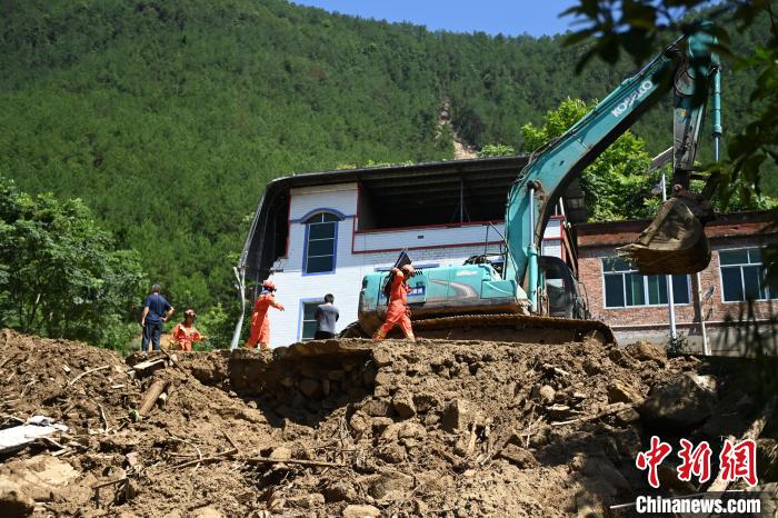 重慶19個區(qū)縣310個鄉(xiāng)鎮(zhèn)（街道）遭受洪澇、地質災害