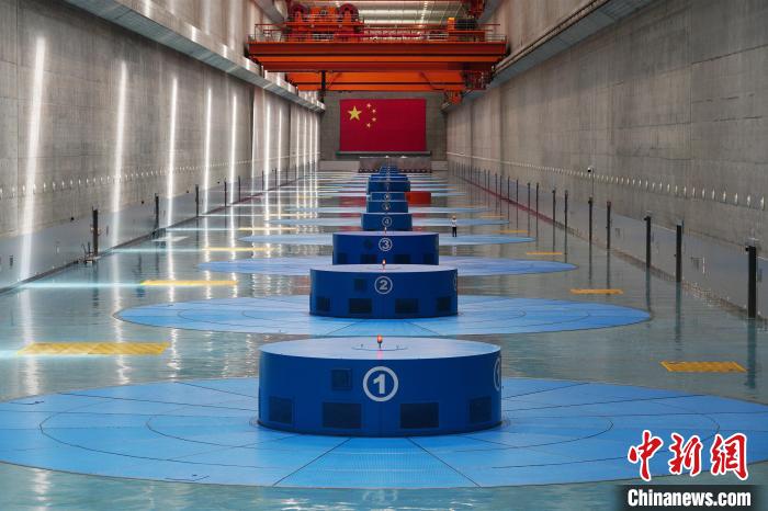 三峽左岸電廠?！￡愋?攝