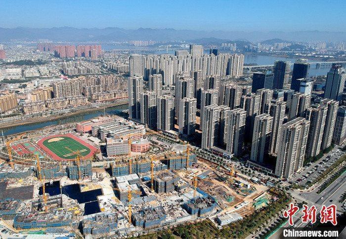 資料圖：航拍一處新建住宅。 <a target='_blank' href='/'><p  align=