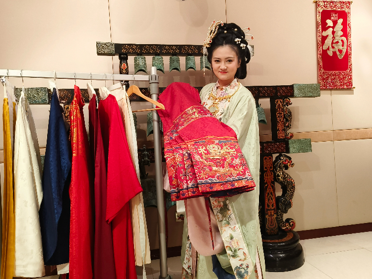 馬耳他中國文化中心的漢服展示。馬耳他中國文化中心供圖