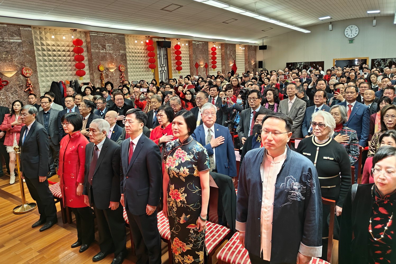 領(lǐng)區(qū)各州代表參加招待會。主辦方供圖