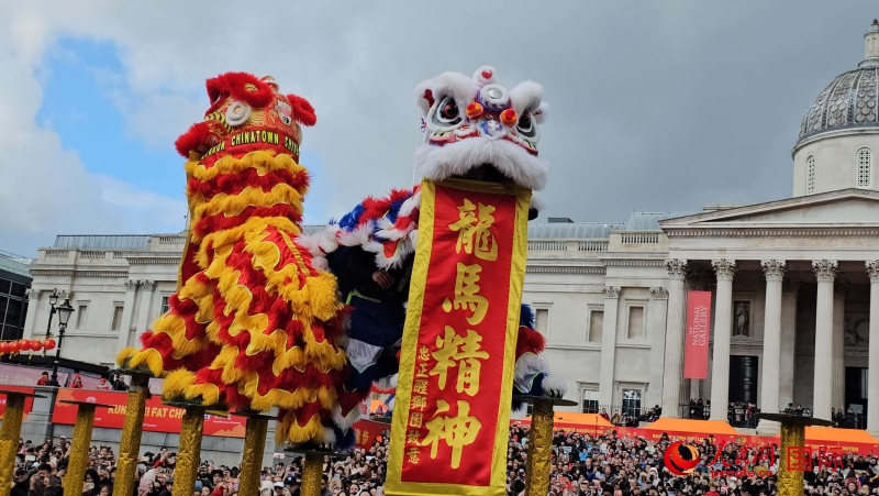 倫敦新春慶典現(xiàn)場。人民網(wǎng) 郭錦標、楊浩鵬攝