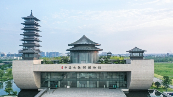  運河畔的揚州中國大運河博物館。 齊立廣攝