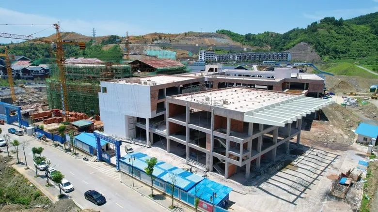 正在建設(shè)中的土家織錦文化創(chuàng)意園 全?，摂z