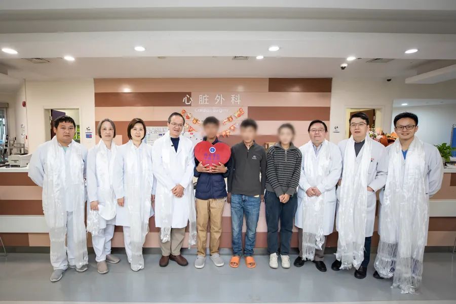 17歲少年咳嗽發(fā)熱15天，找不到感染原因！一查心臟更嚇人！上海醫(yī)生出手→