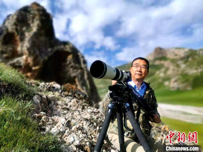 青海野生動(dòng)物攝影師李善元：進(jìn)了大自然，一切煩惱都沒有了