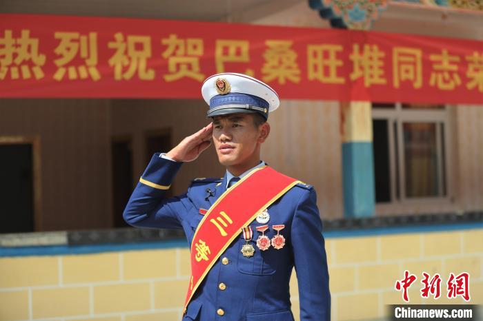 護(hù)西藏“江南”森林生態(tài)安全、提升專(zhuān)業(yè)技能兩位消防員獲個(gè)人三等功