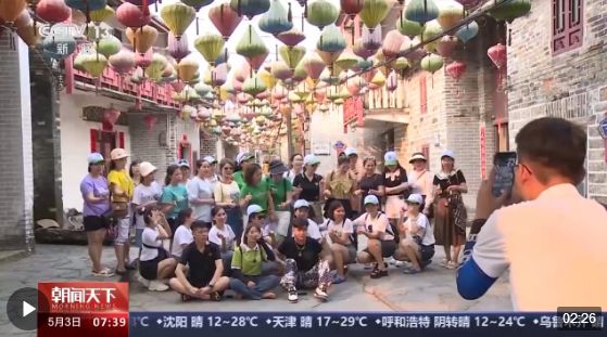 從特色小城到世界級商圈 這個“五一”很有“國際范”！