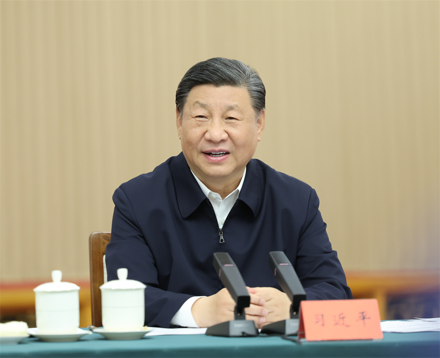 2024年5月23日下午，中共中央總書記、國家主席、中央軍委主席習(xí)近平在山東省濟南市主持召開企業(yè)和專家座談會并發(fā)表重要講話。新華社記者 鞠鵬 攝
