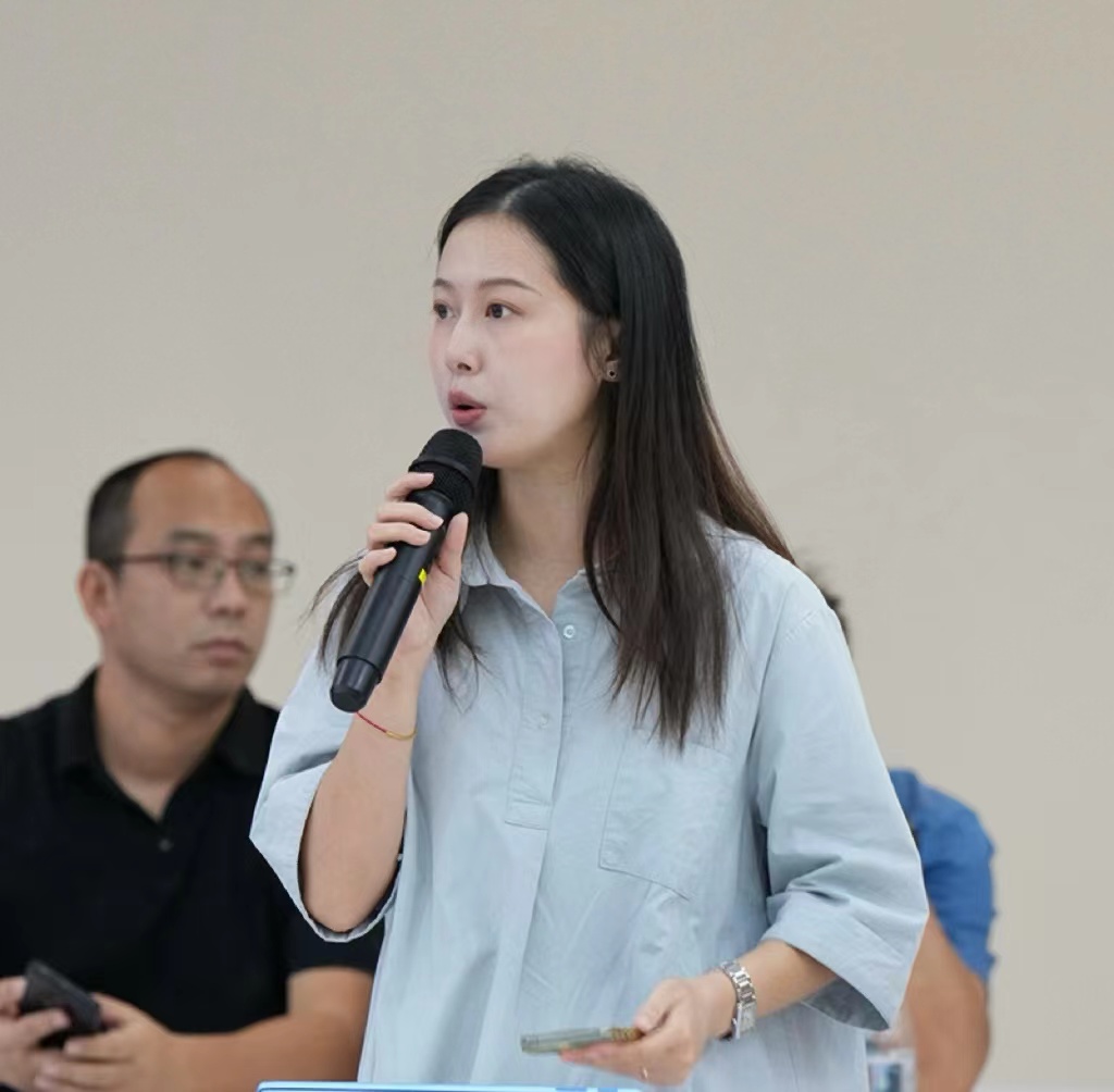 人民網(wǎng)記者提問。水利部供圖