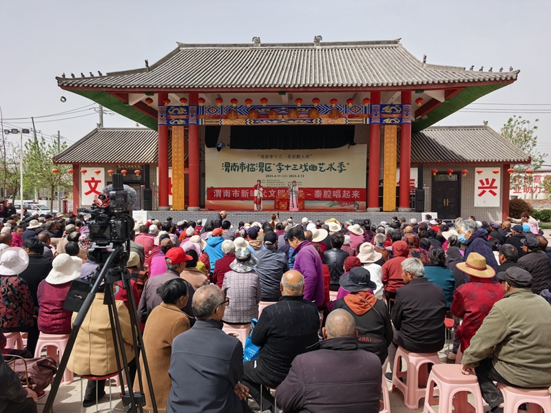 “一元?jiǎng)?chǎng)”下鄉(xiāng)演出現(xiàn)場(chǎng)（資料圖）。代九奎攝