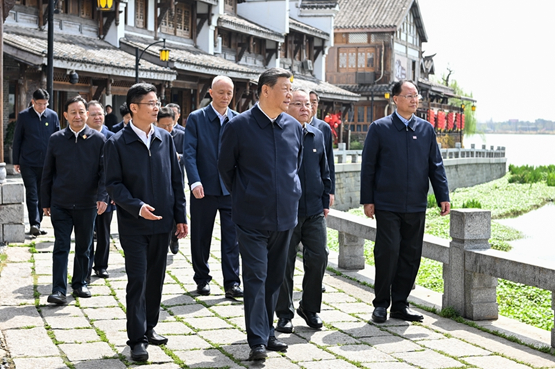2024年3月19日，習(xí)近平總書記在湖南常德河街考察。