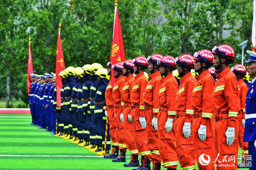誓師大會現(xiàn)場。人民網(wǎng) 李海霞 攝