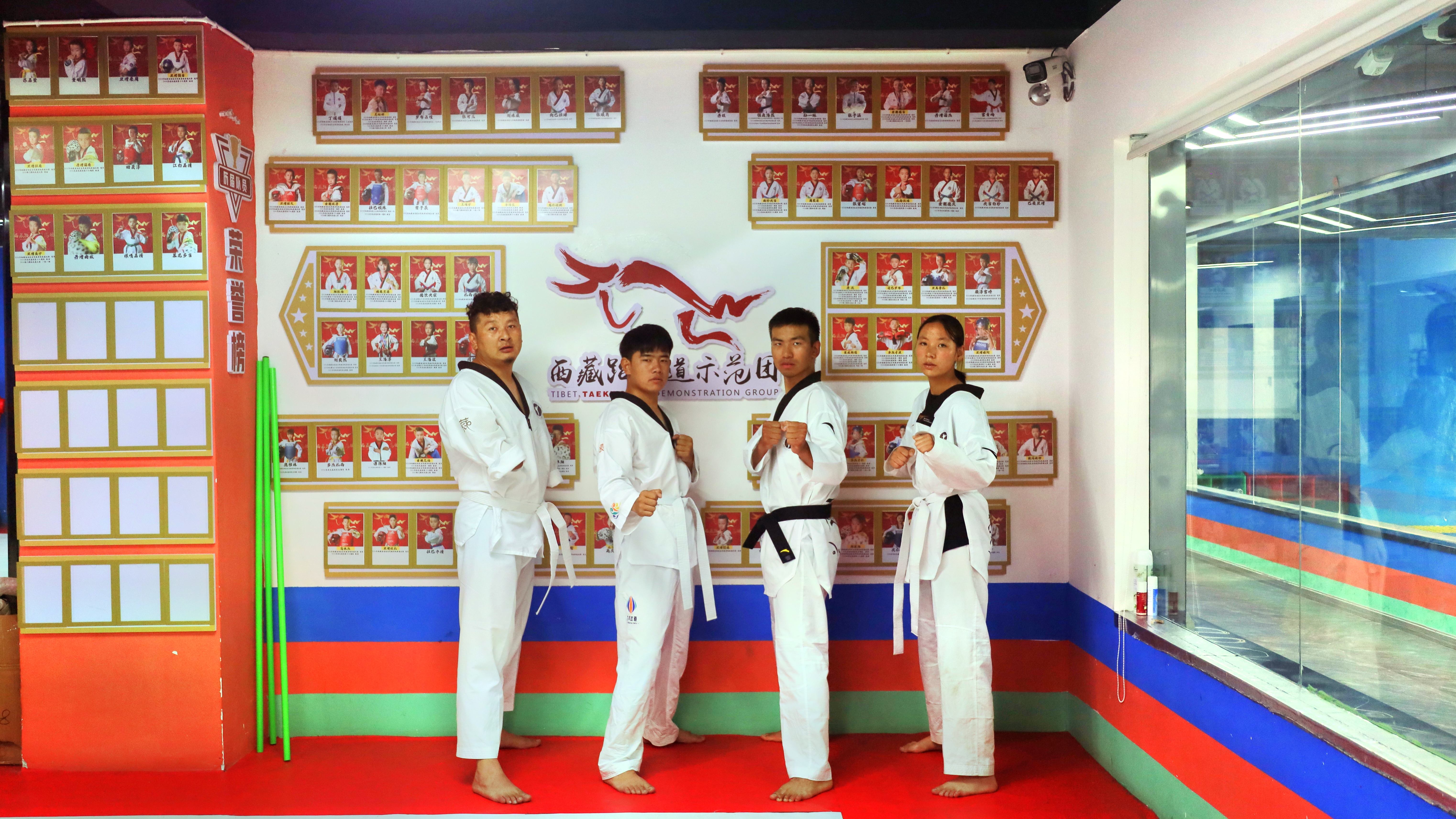 ce5805819a6acf54a11cb2d6a091e10.jpg