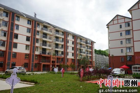 清鎮(zhèn)市2018年易地扶貧搬遷安置點一角。