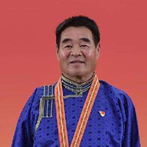 （奮斗百年路　啟航新征程·“七一勛章”獲得者·圖文互動(dòng)）（2）“草原之子”廷·巴特爾：讓草原綠起來，幫牧民富起來