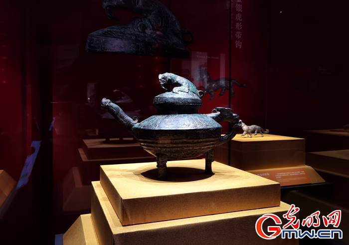 【新春走基層】視頻丨虎年看虎展！來(lái)國(guó)博感受虎文化